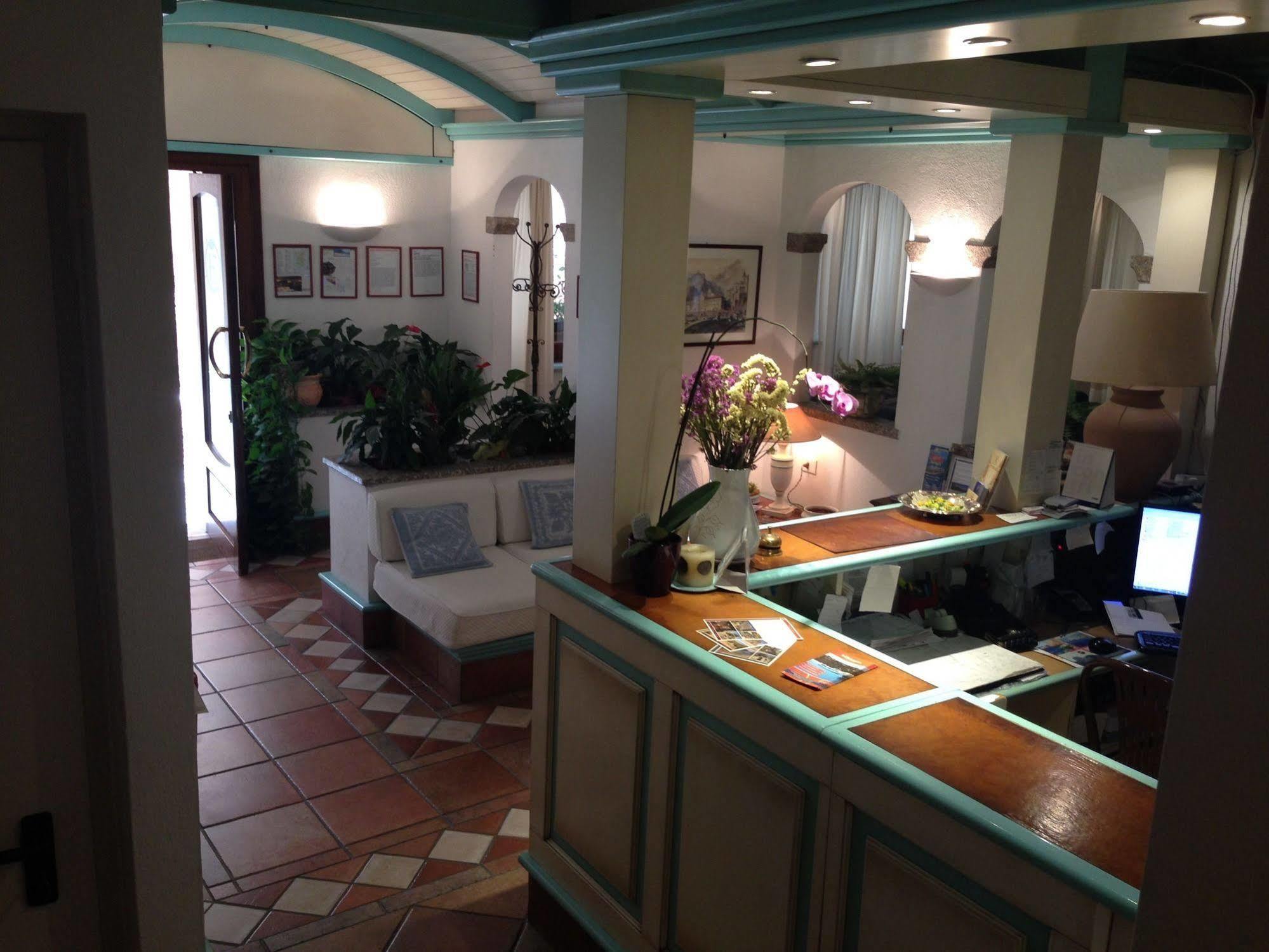 Hotel Terranova Olbia Exterior foto