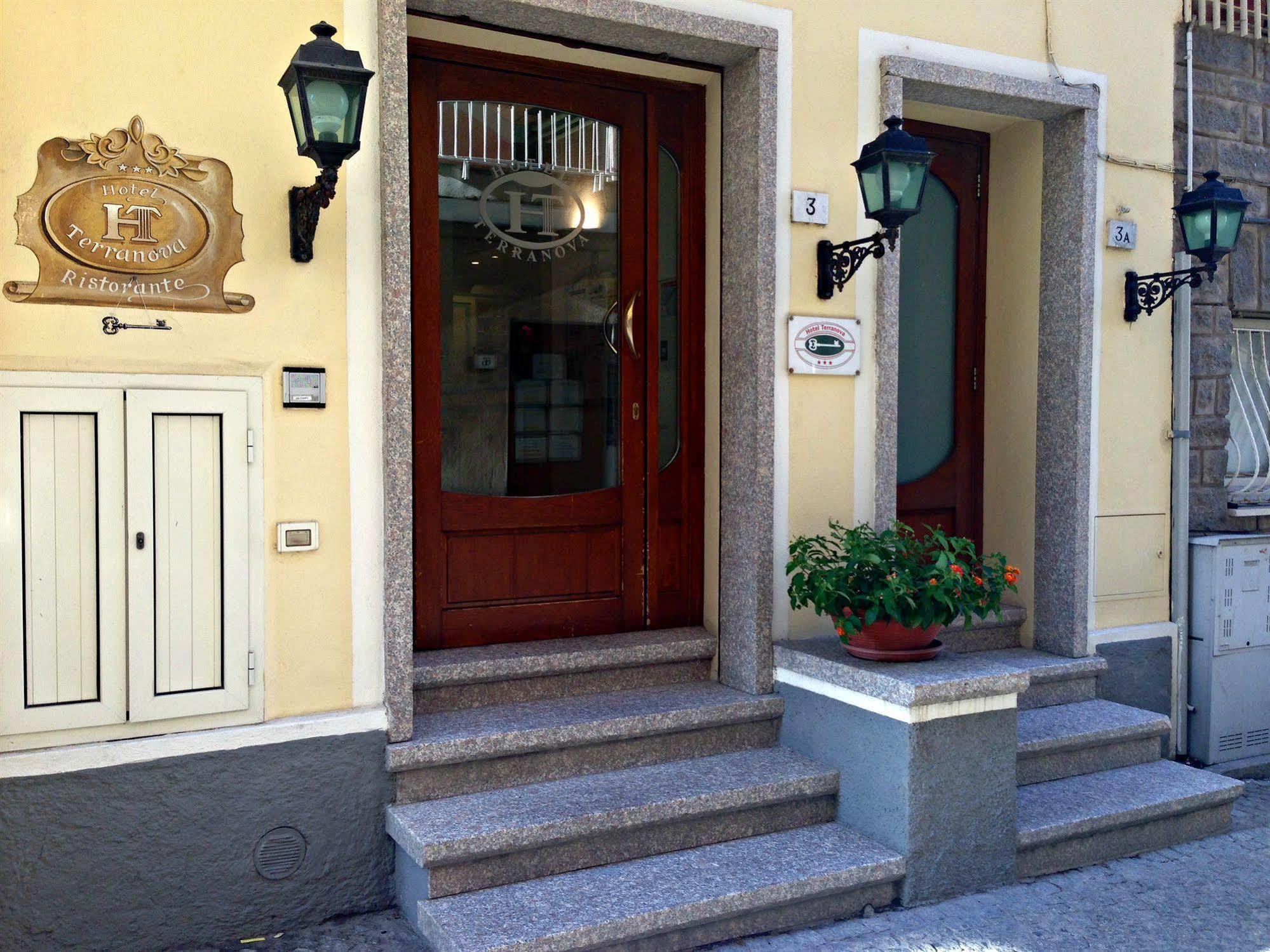 Hotel Terranova Olbia Exterior foto